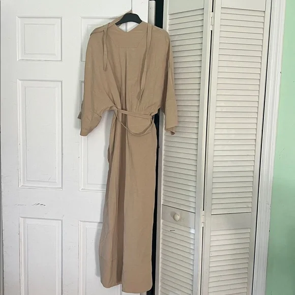ZARA SRPLS size XS-S: Tan Wrap Dress: never worn - Picture 3 of 9